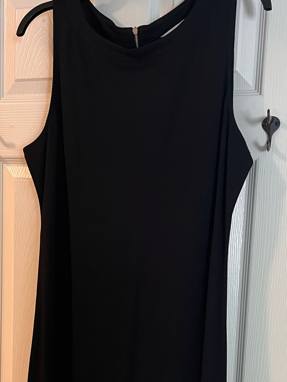 Tommy Bahama Sleeveless Black Crewneck Women’s Dress